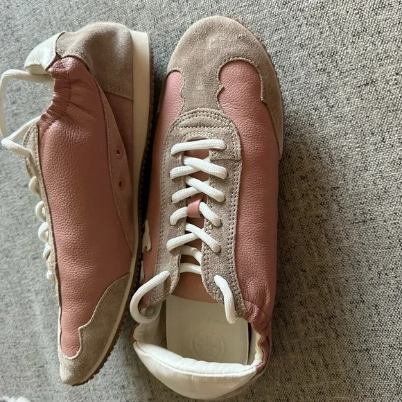 Tory Burch Pink and Cream Sneakers Vintage Double T Trainer pink moon/ivory - Picture 4 of 10